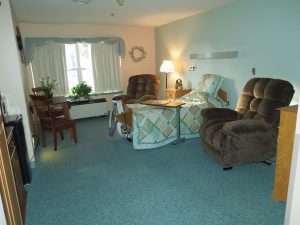 Hospice room Therapy girls 017
