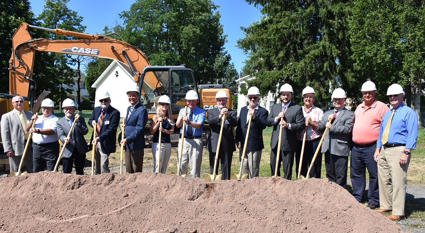 Forest City Family Health Center Groundbreaking Ceremony Wayne